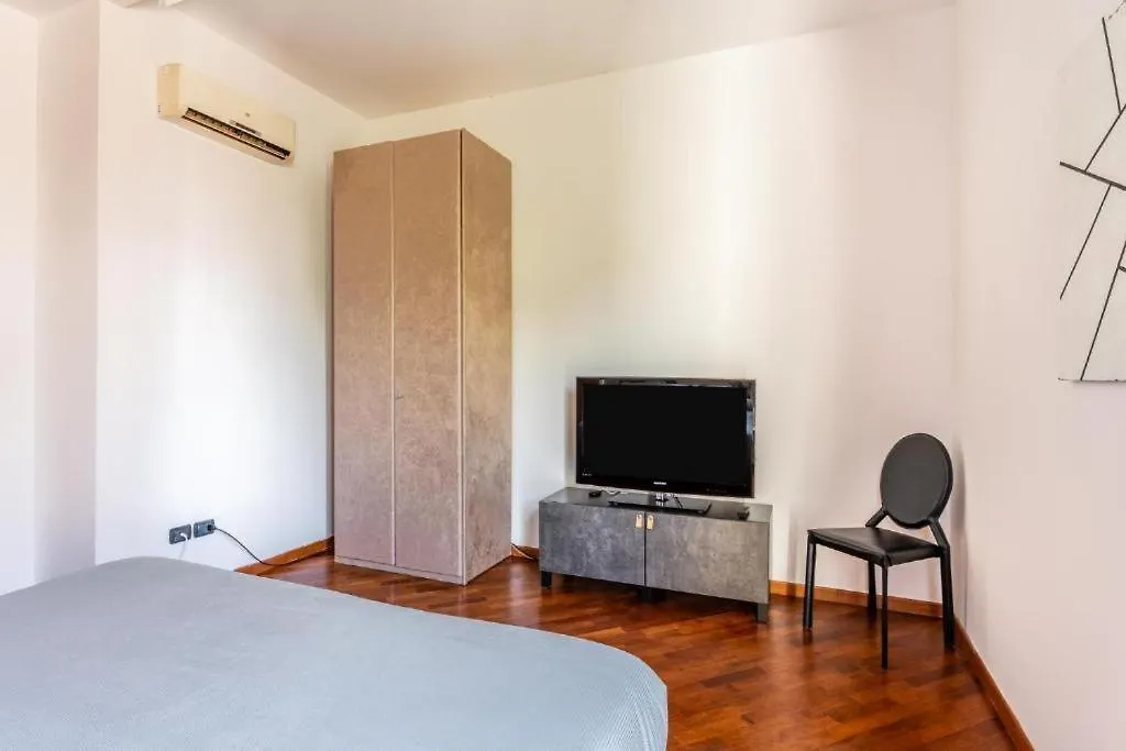 Serraglio Design Apartment Prato  0*, Prato (Prato) Italy